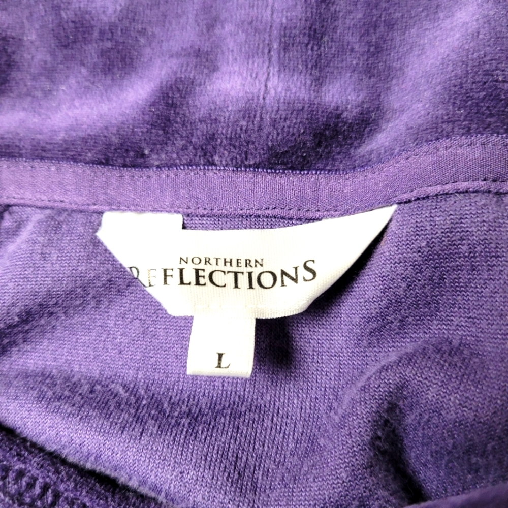 Velour Top - Picture 7 of 7